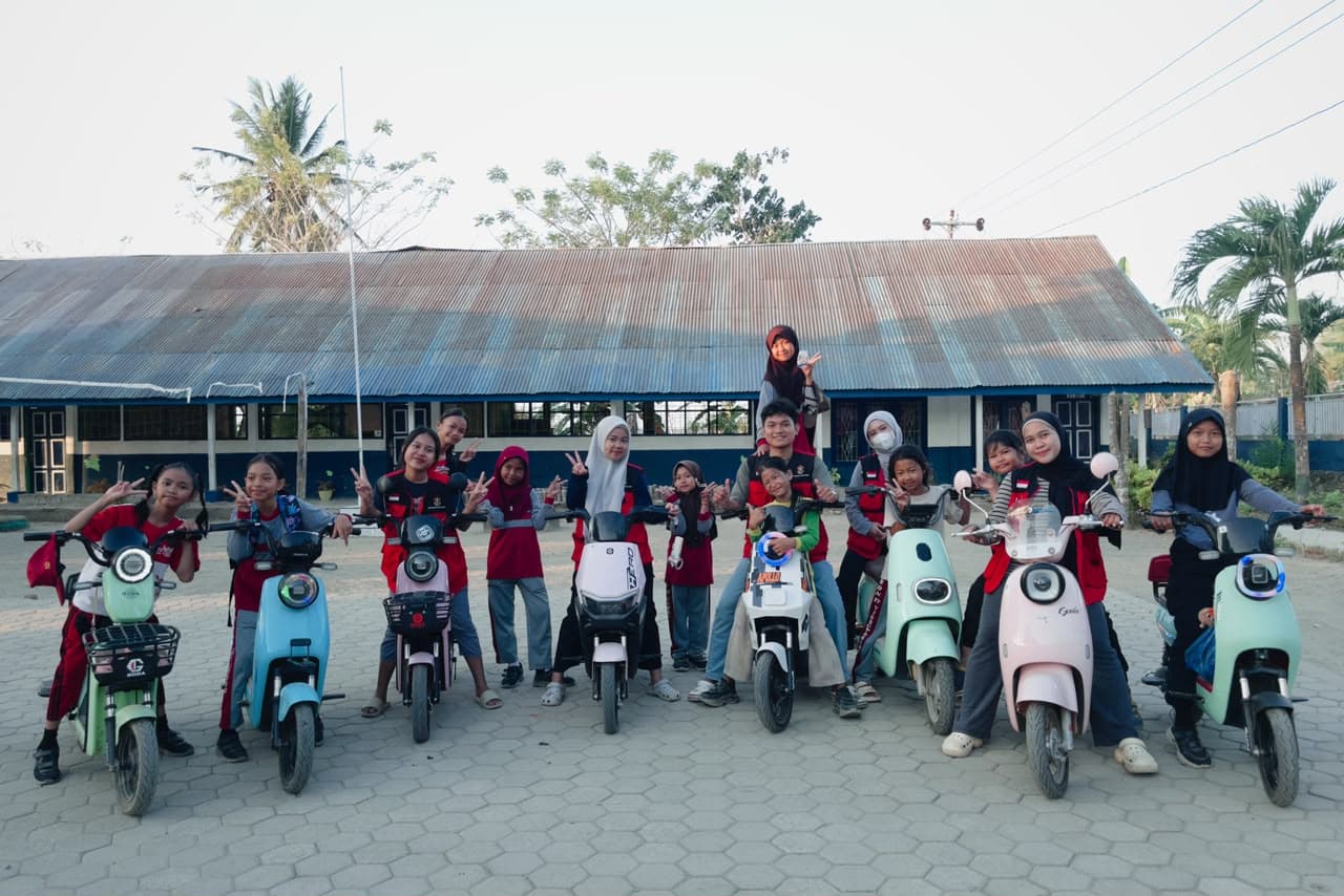 Bersama Adik - Adik